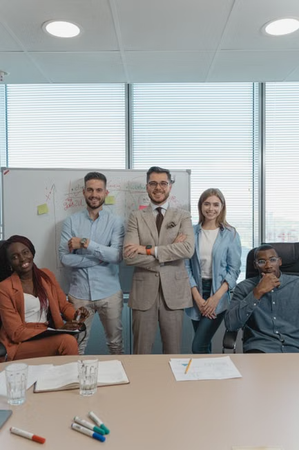 Les différentes formes d'engagement : Créer une entreprise ou une association